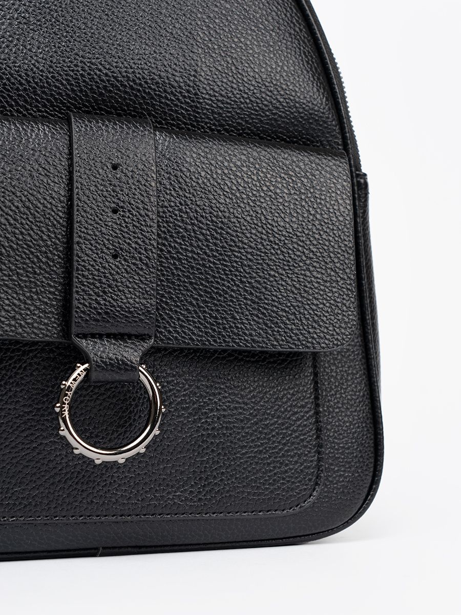 Zaino nero da donna in ecopelle