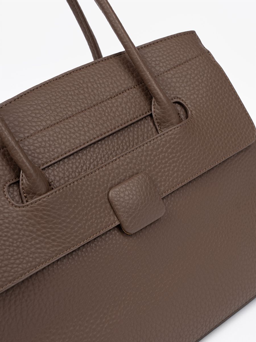 Borsa shopper marrone in ecopelle testurizzata