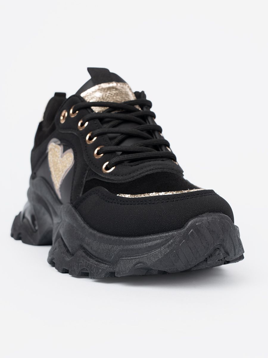 Sneakers nere con cuore dorato
