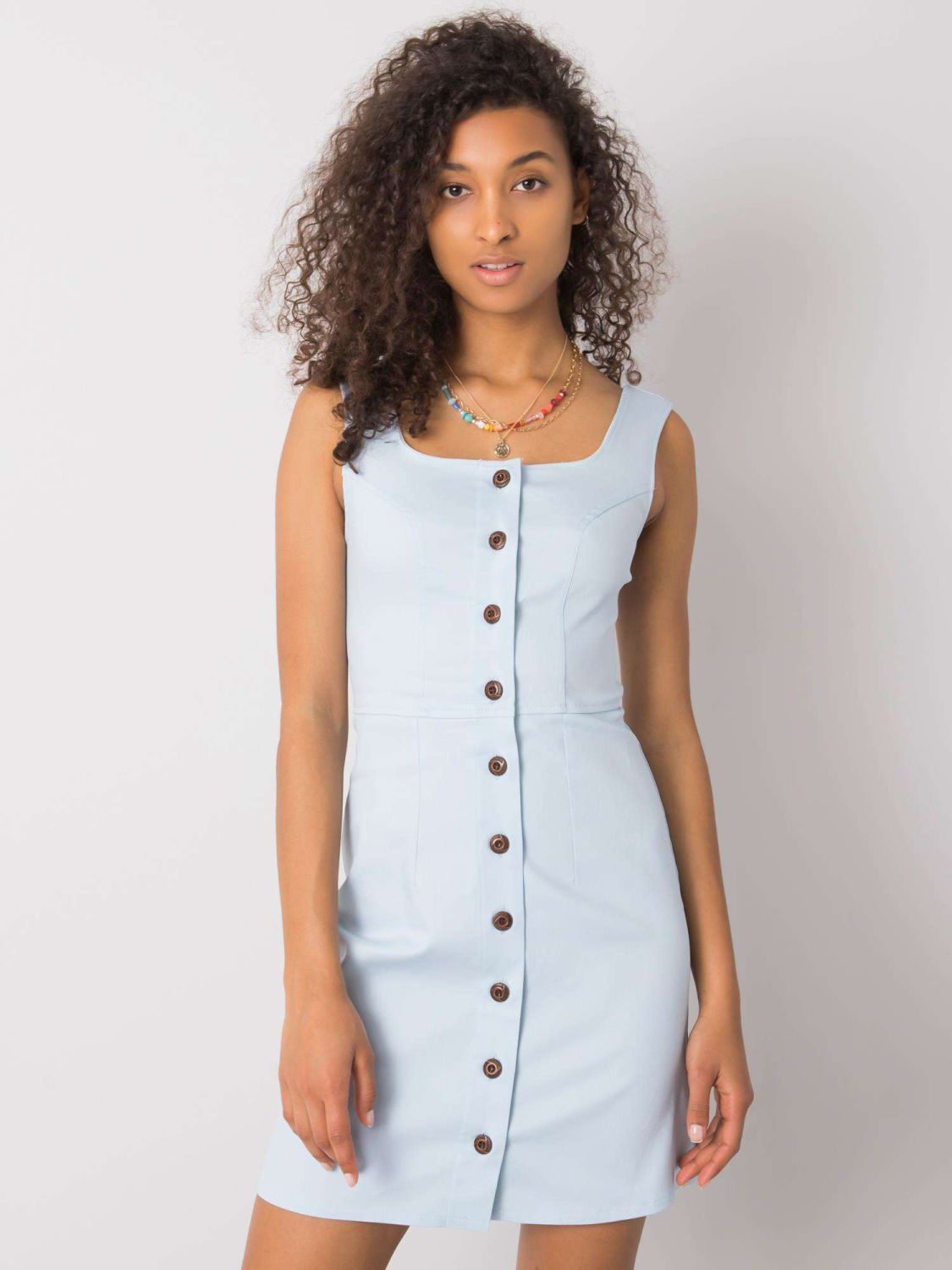 Vestito blu chiaro con bottoni