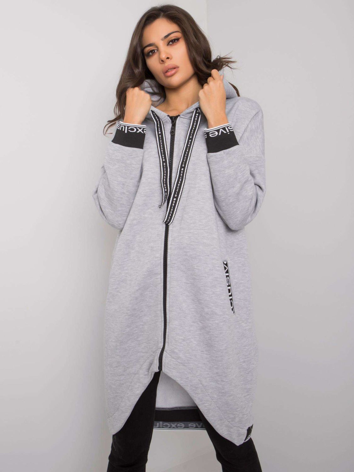 Maglione grigio da donna