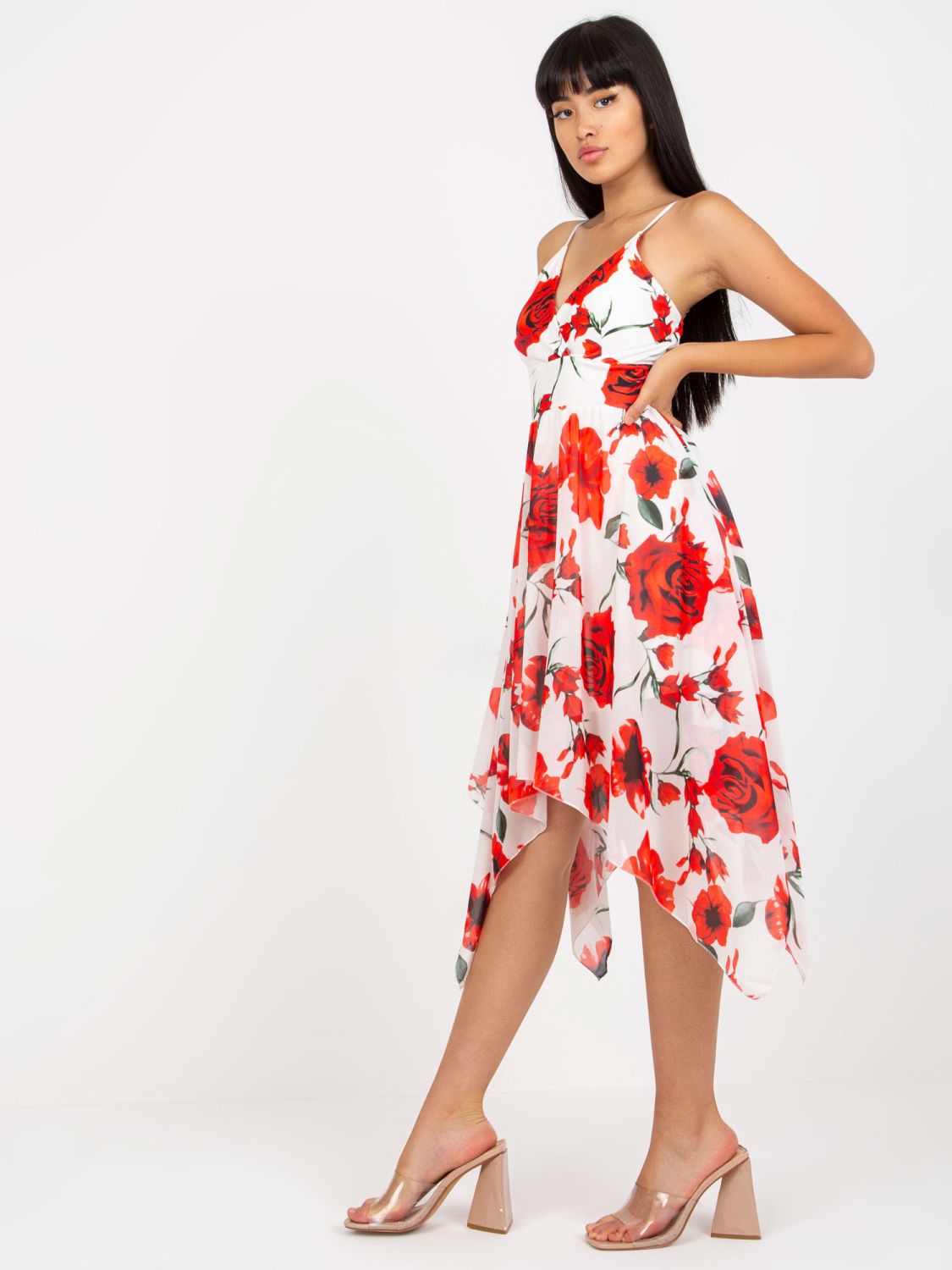 Abito bianco-rosso floreale con spalline