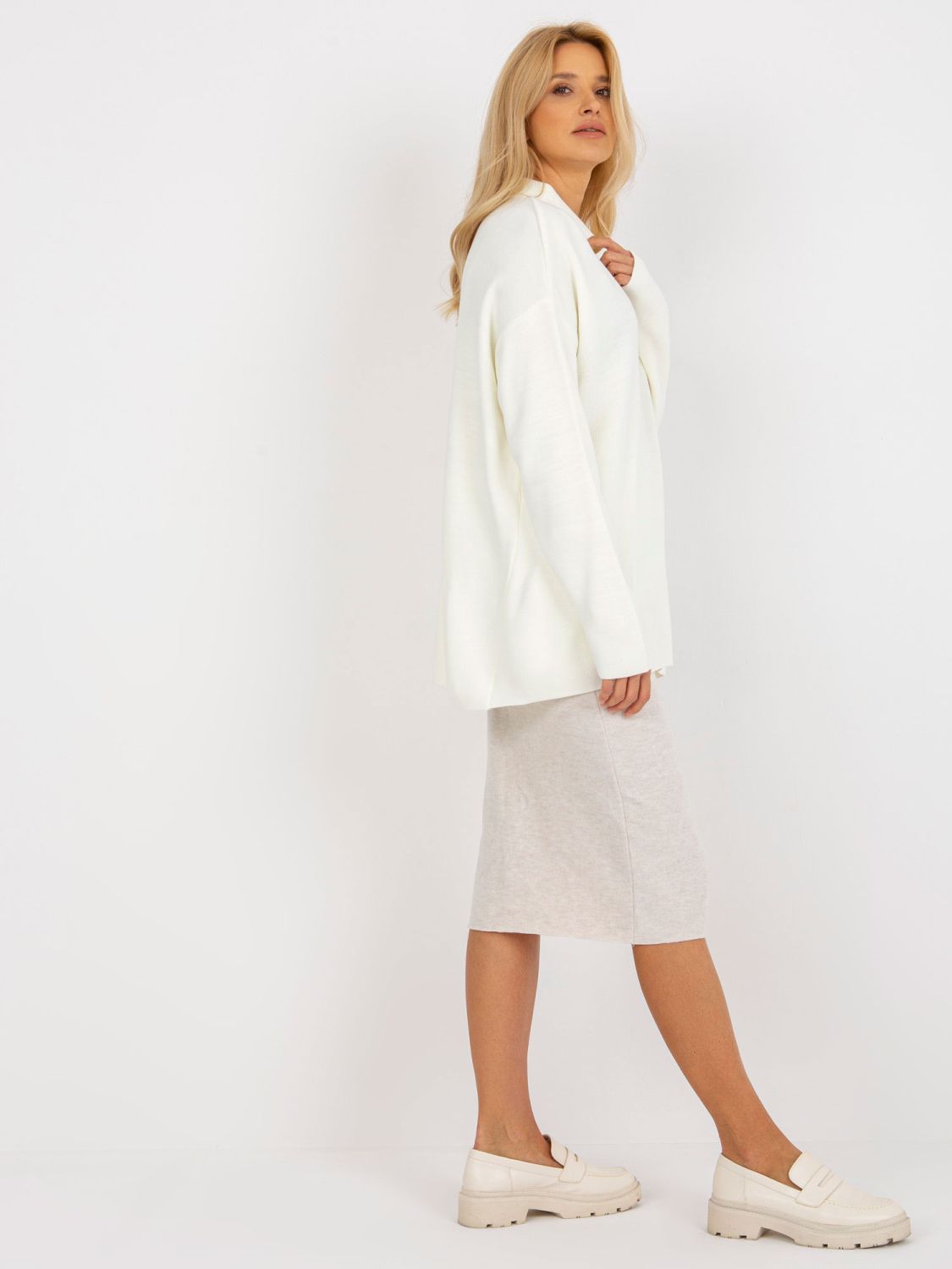 Ecru dugi oversize pulover s ovratnikom RUE PARIS