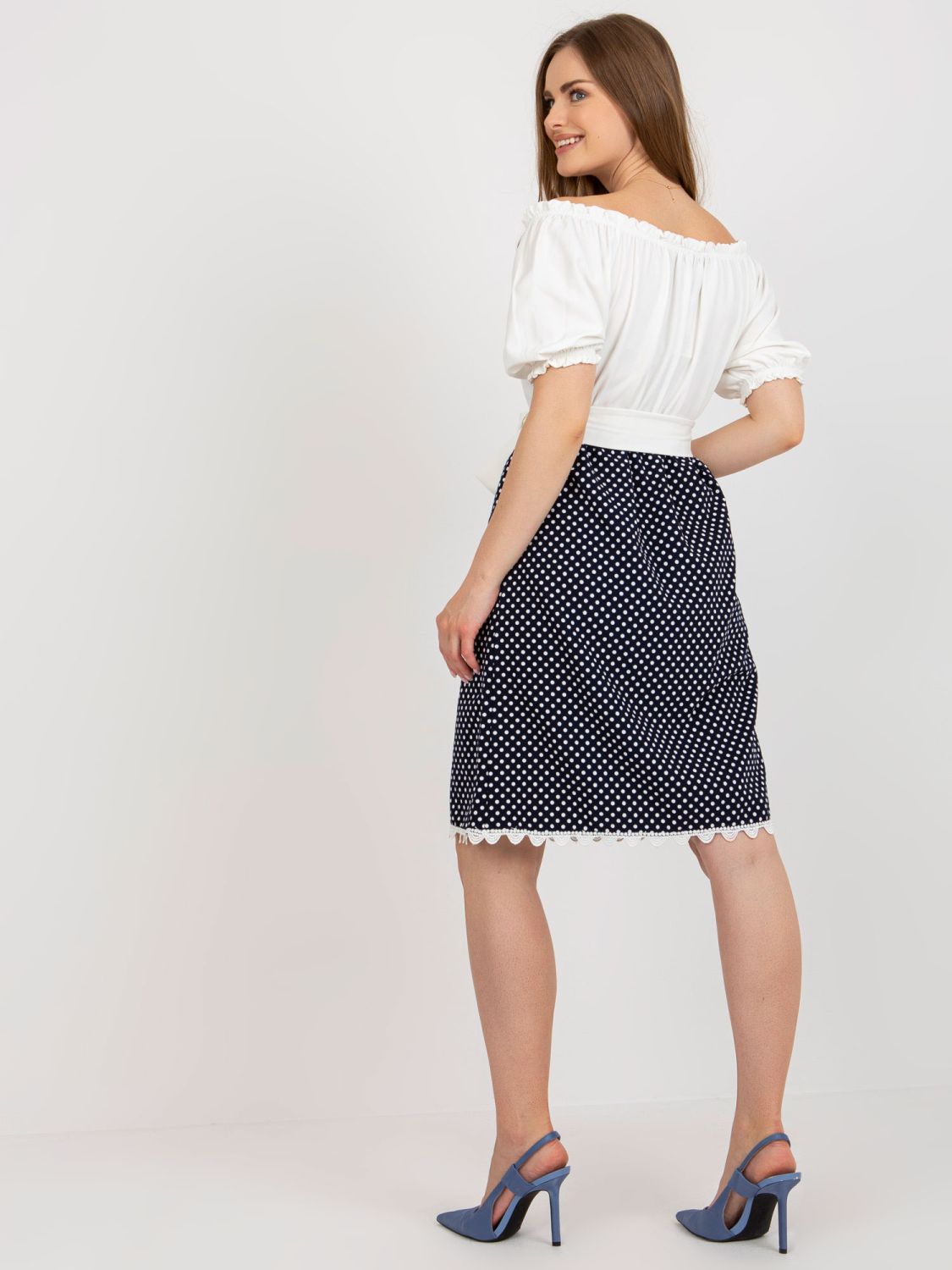 Abito cocktail ecru-blu con cintura