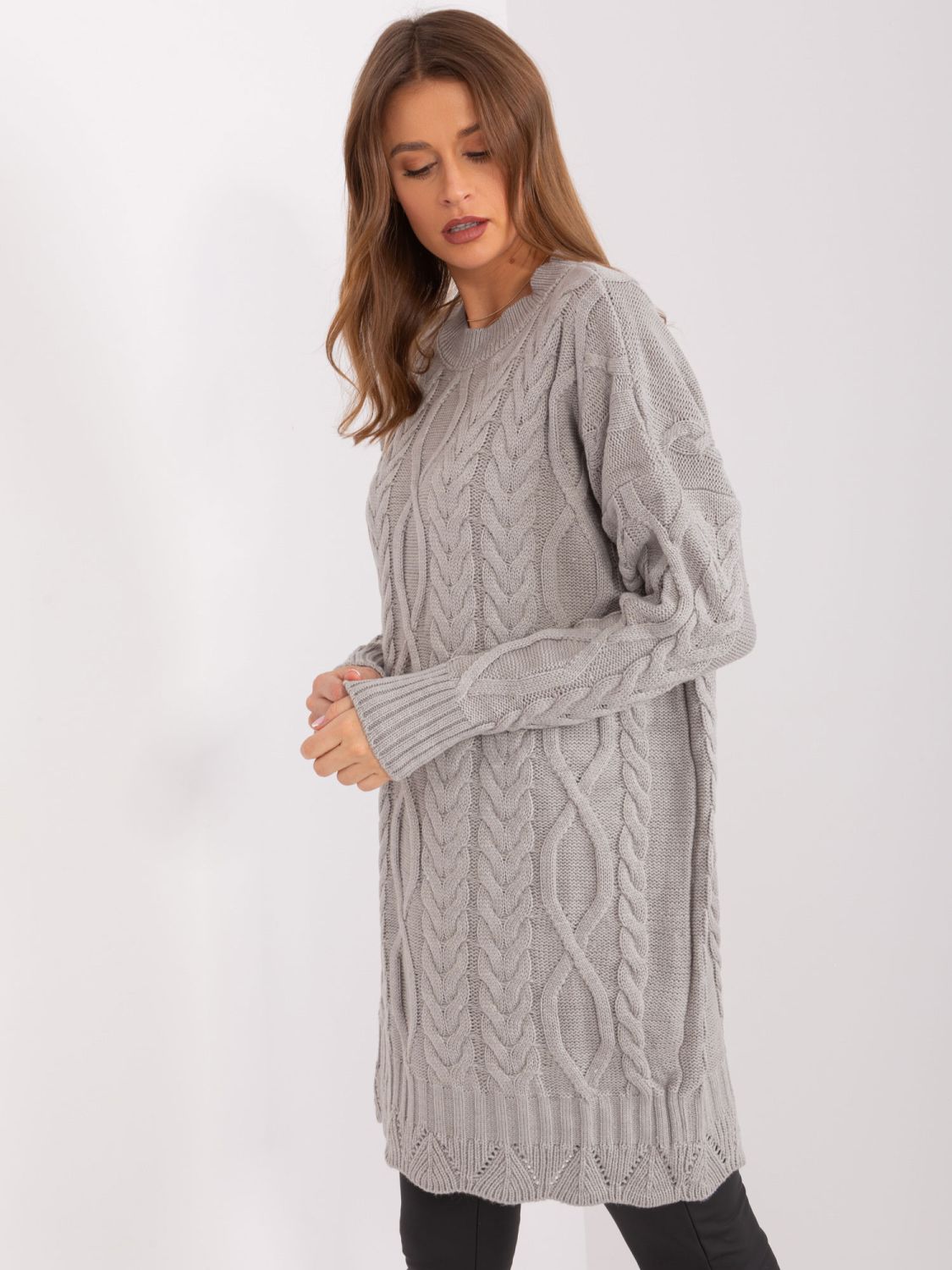 Elegante vestito midi grigio
