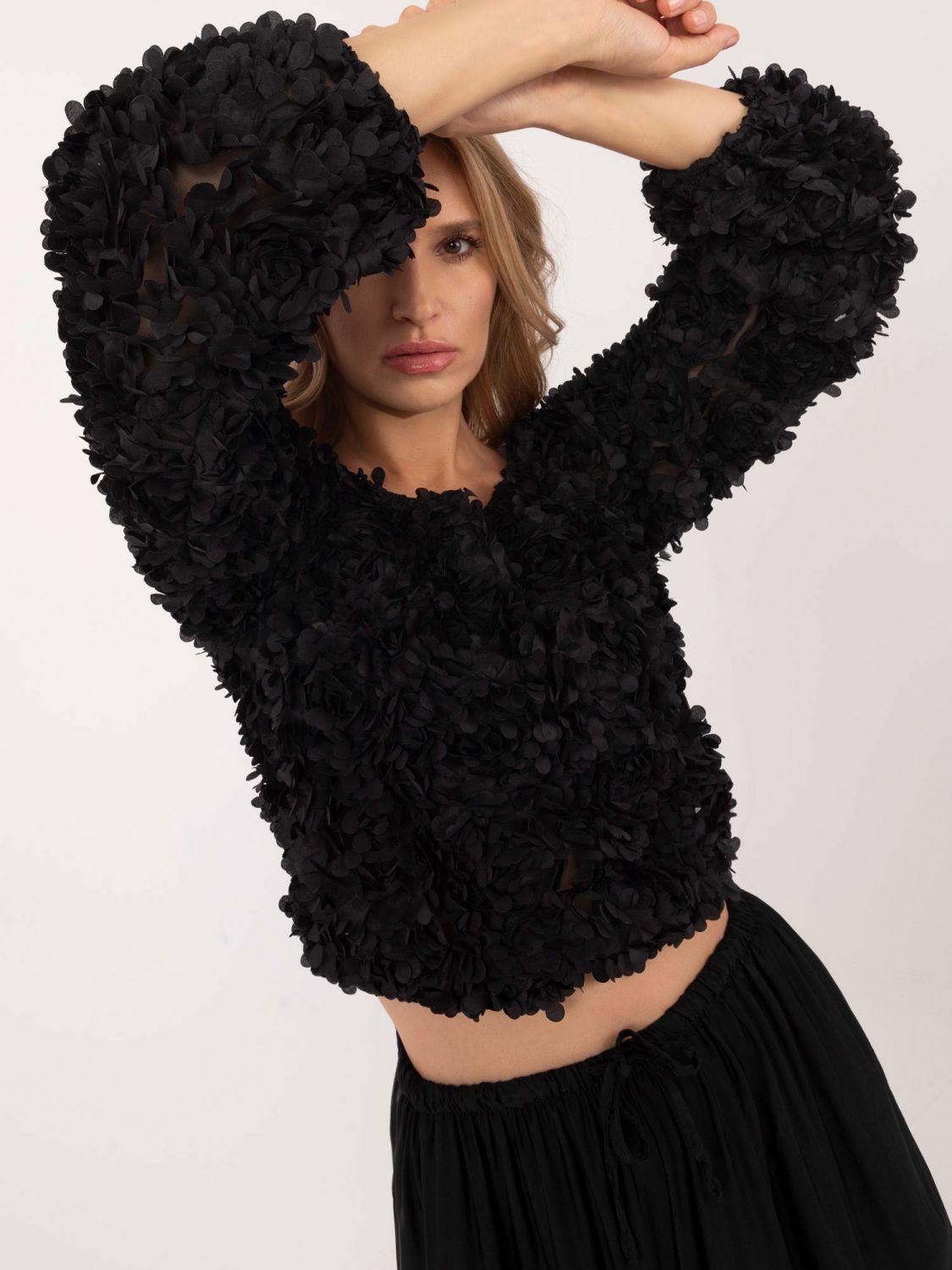 Elegantna bluza s dugim rukavima