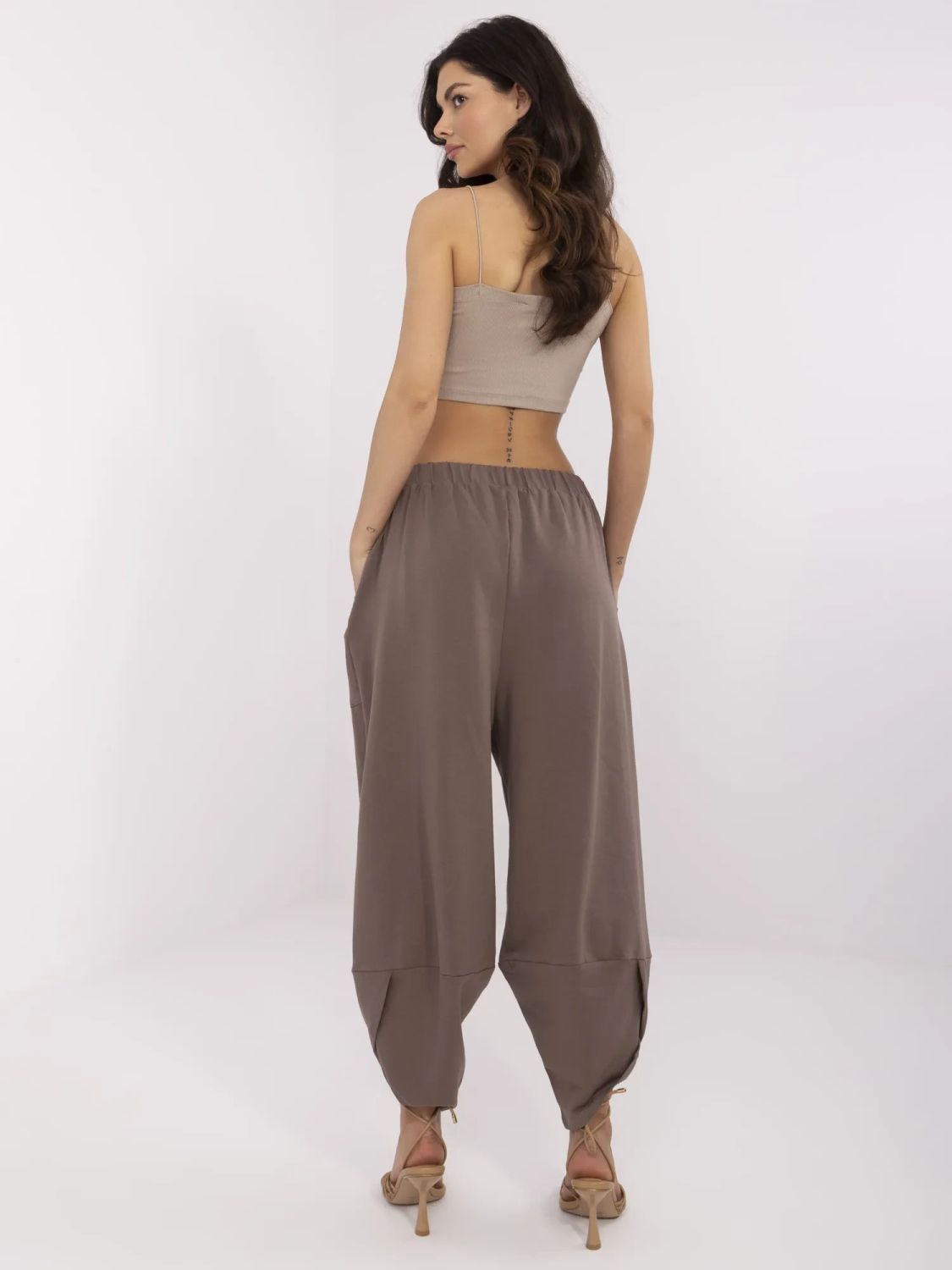 Pantaloni sportivi eleganti marroni