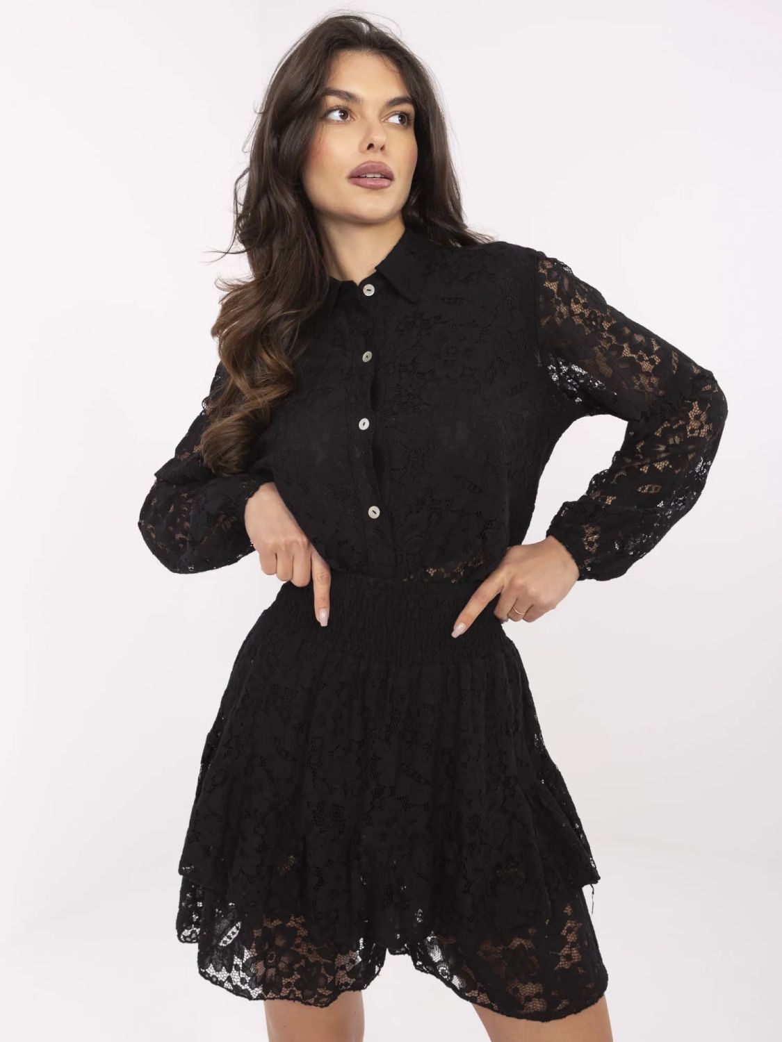 Completo elegante con maniche lunghe