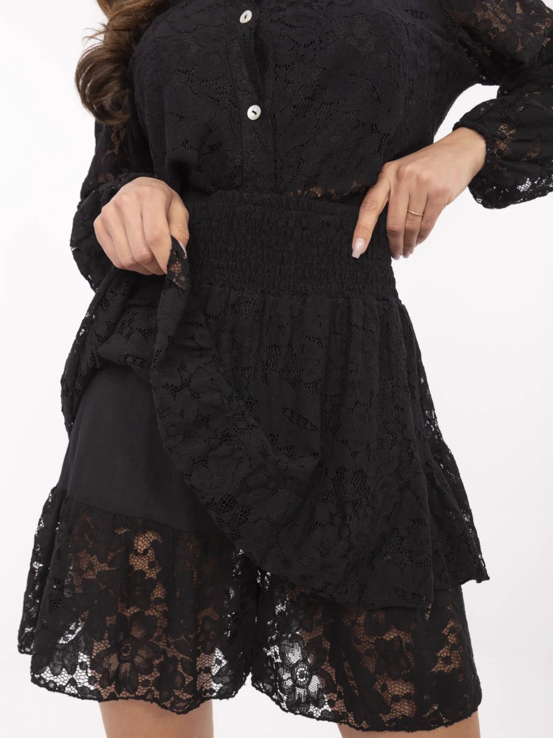 Completo elegante con maniche lunghe