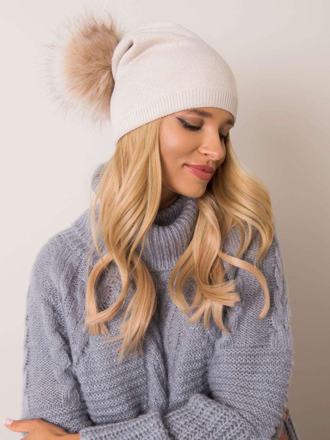 Cappello invernale beige RUE PARIS