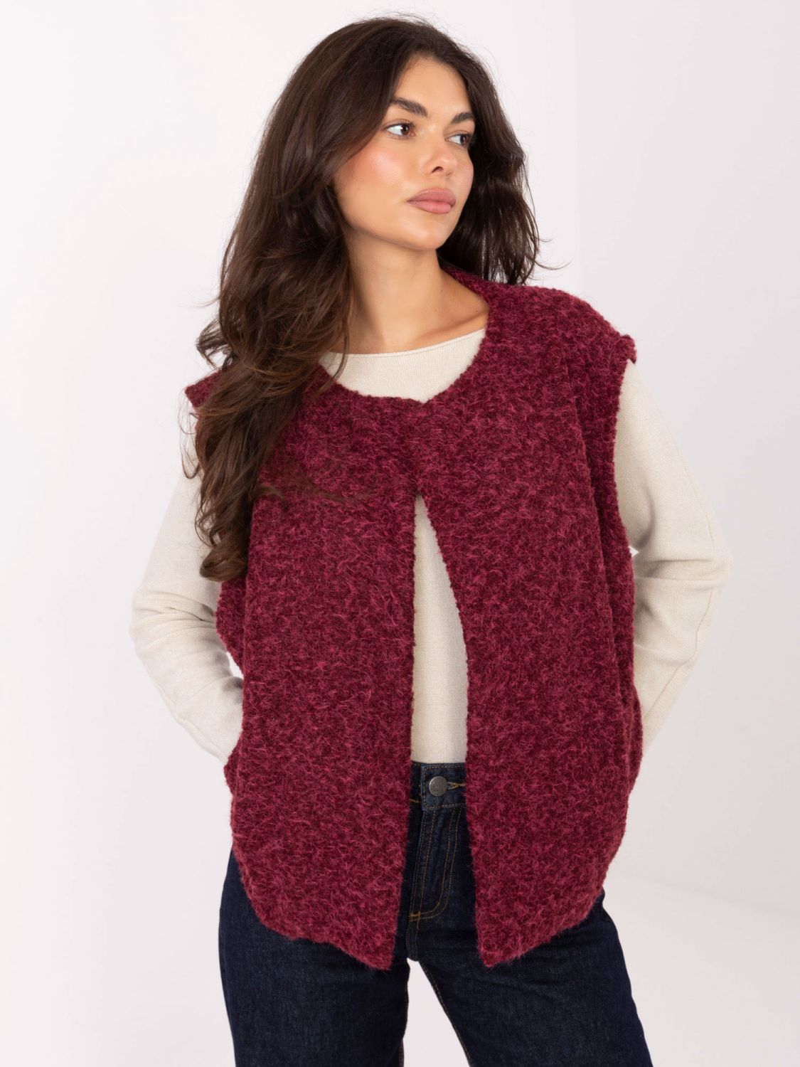 Gilet lavorato a maglia bordeaux con tasche