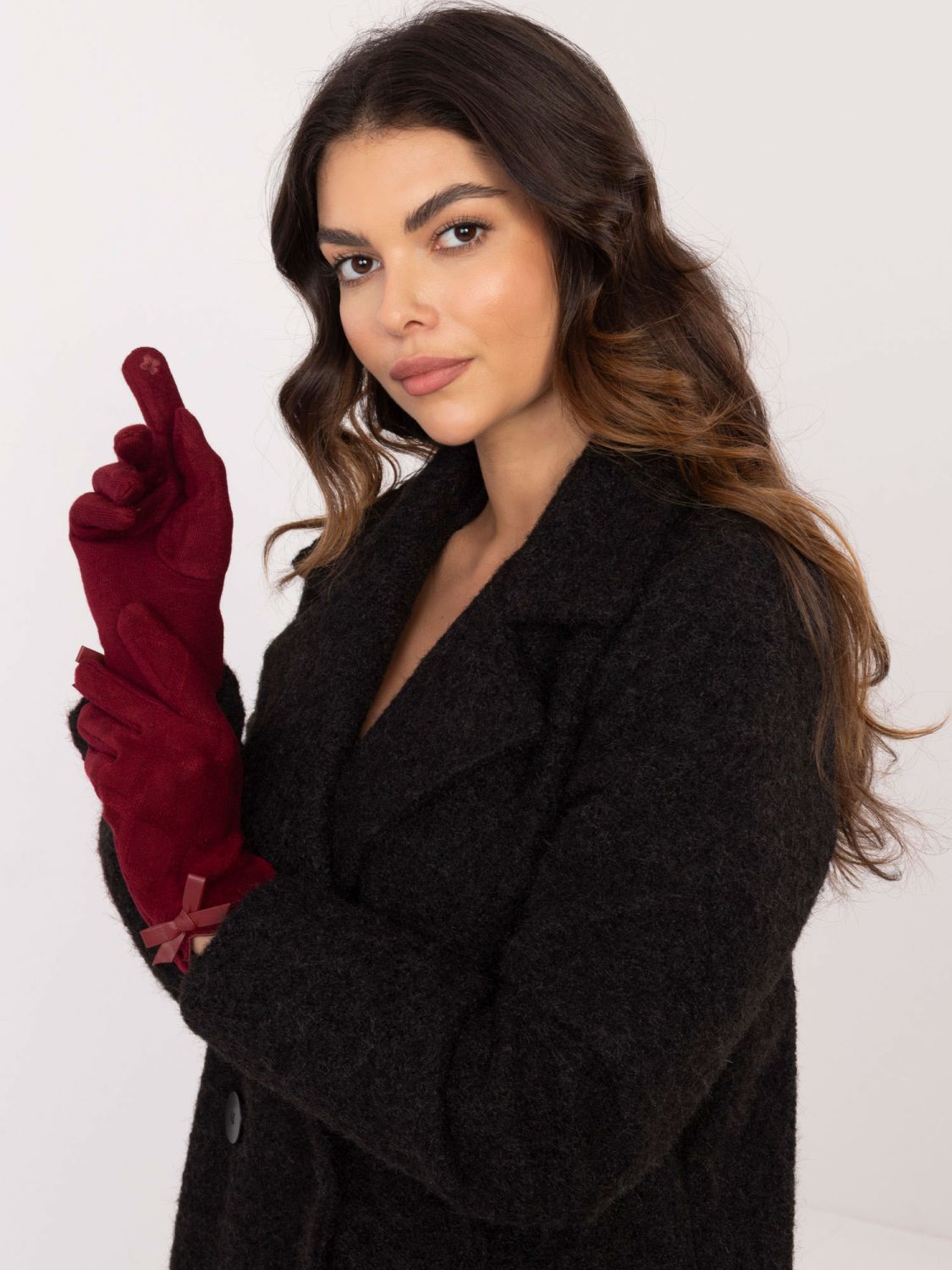 Elegantne bordo rukavice s mašnom
