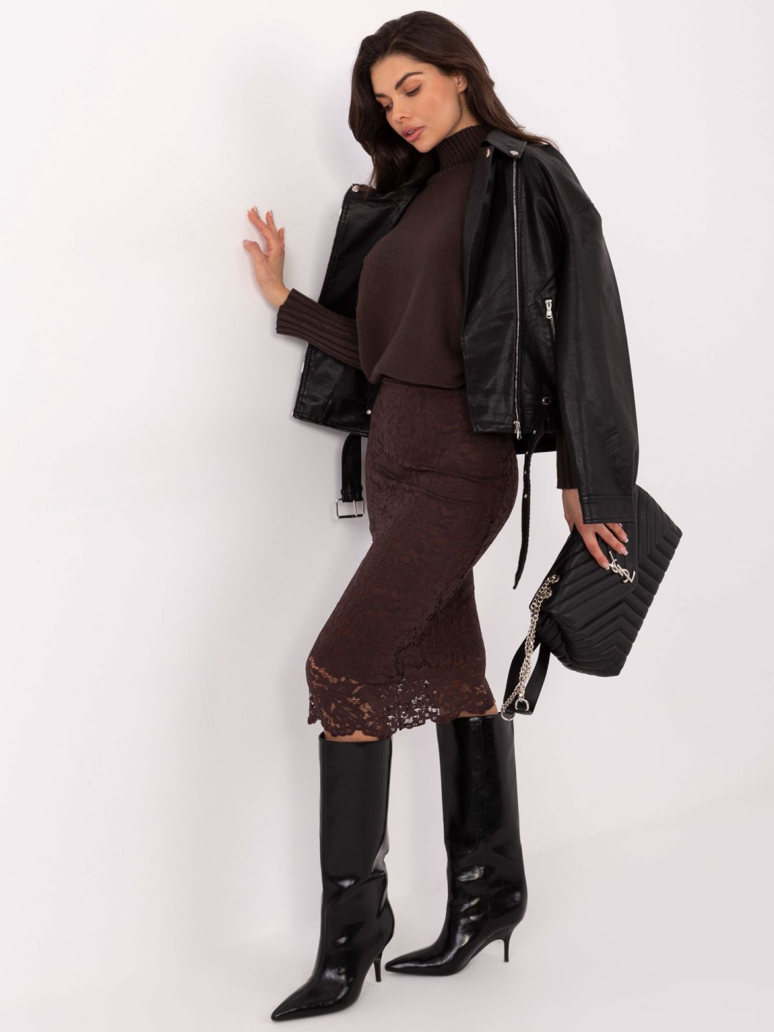 Elegantna midi suknja s čipkom i podstavom, smeđa