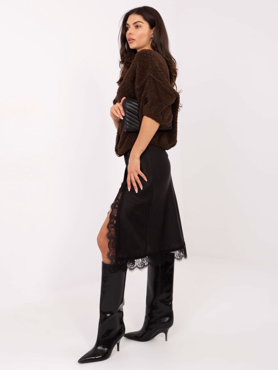 Elegantni smeđi pulover s 3/4 rukavima i gumbima