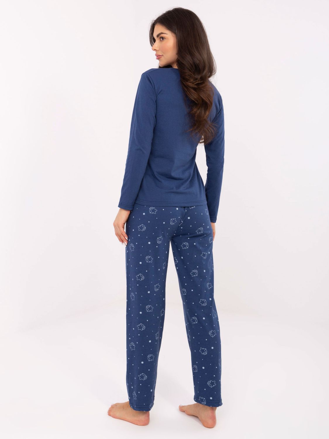 Ženska pidžama s dugim rukavima u tamnoplavoj boji