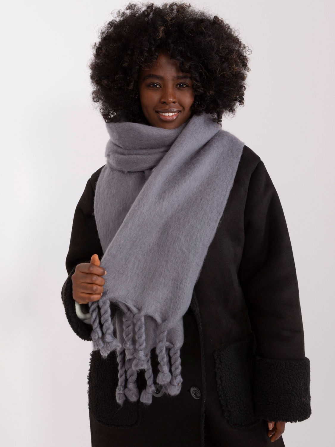 Sciarpa Elegante in Grigio Scuro