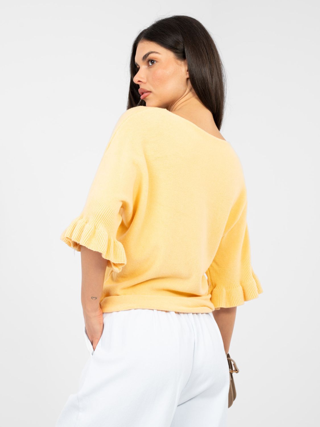 Maglione elegante giallo con volant e maniche 3/4