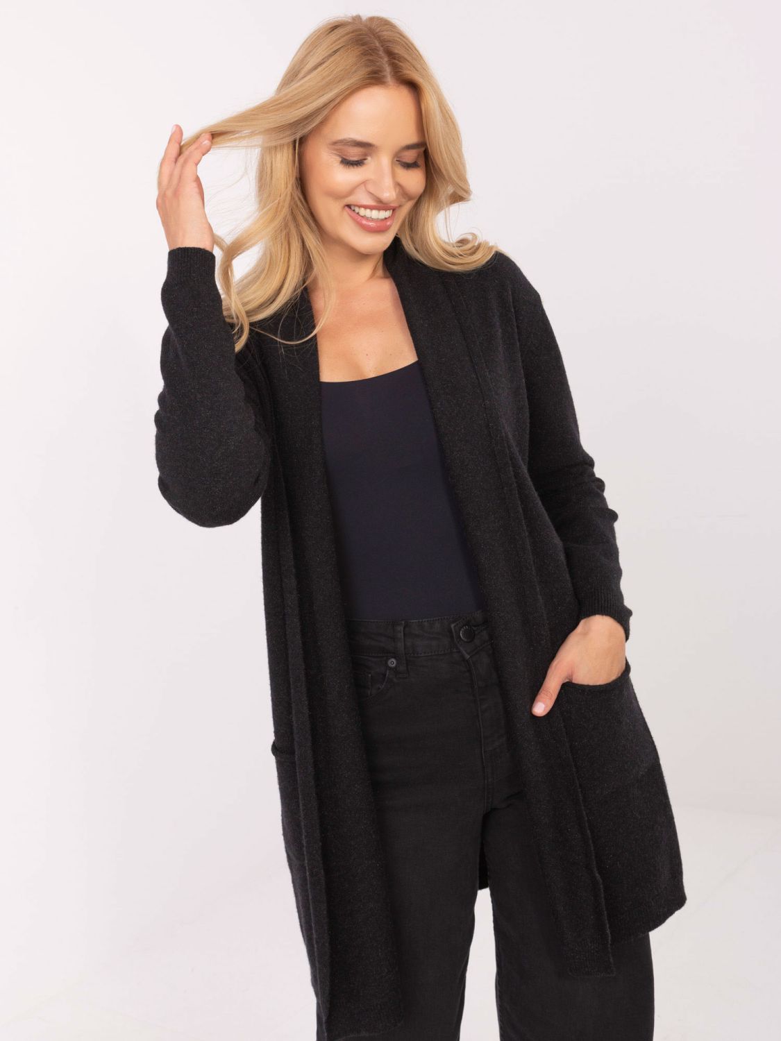 Elegantni crni kardigan
