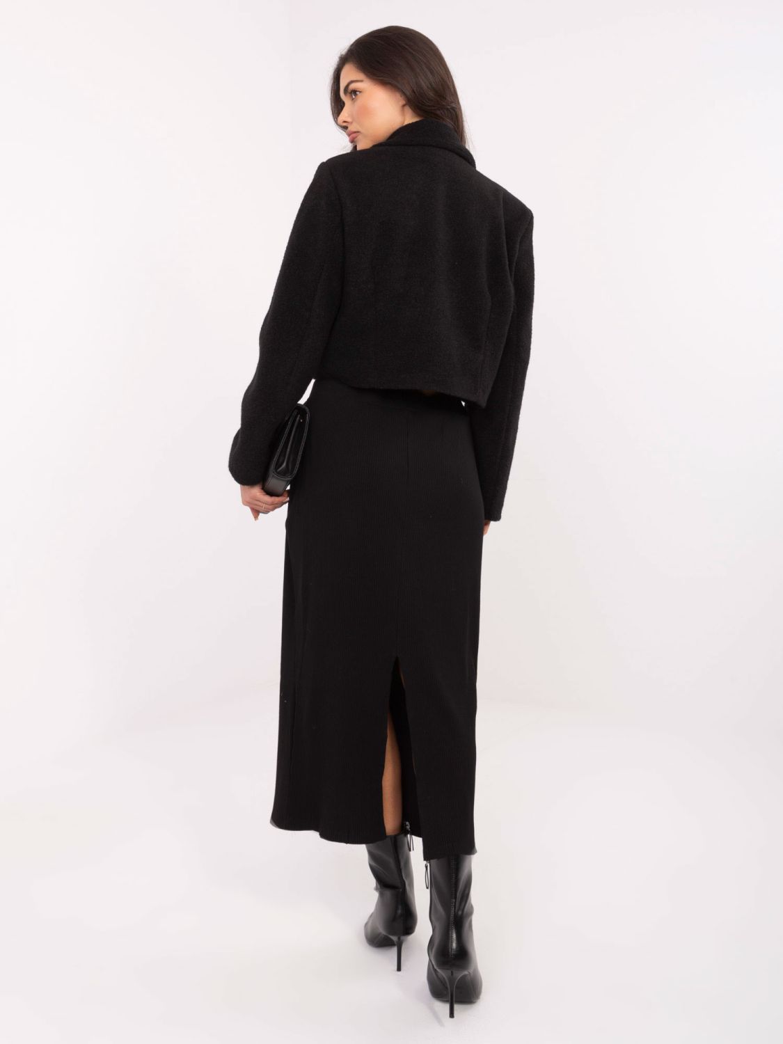 Cappotto corto elegante nero con fodera