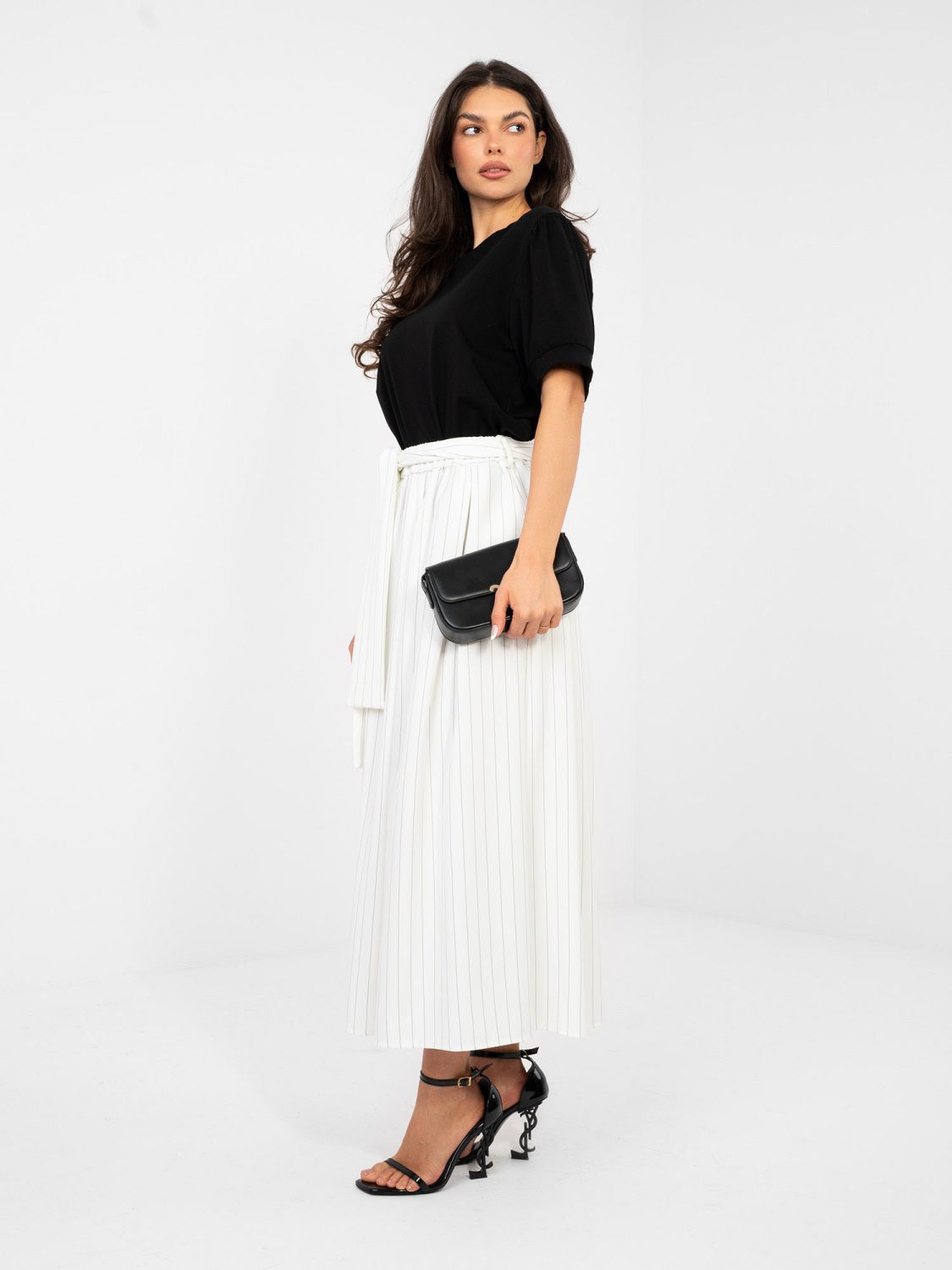 Gonna midi elegante a righe con cintura, ecru