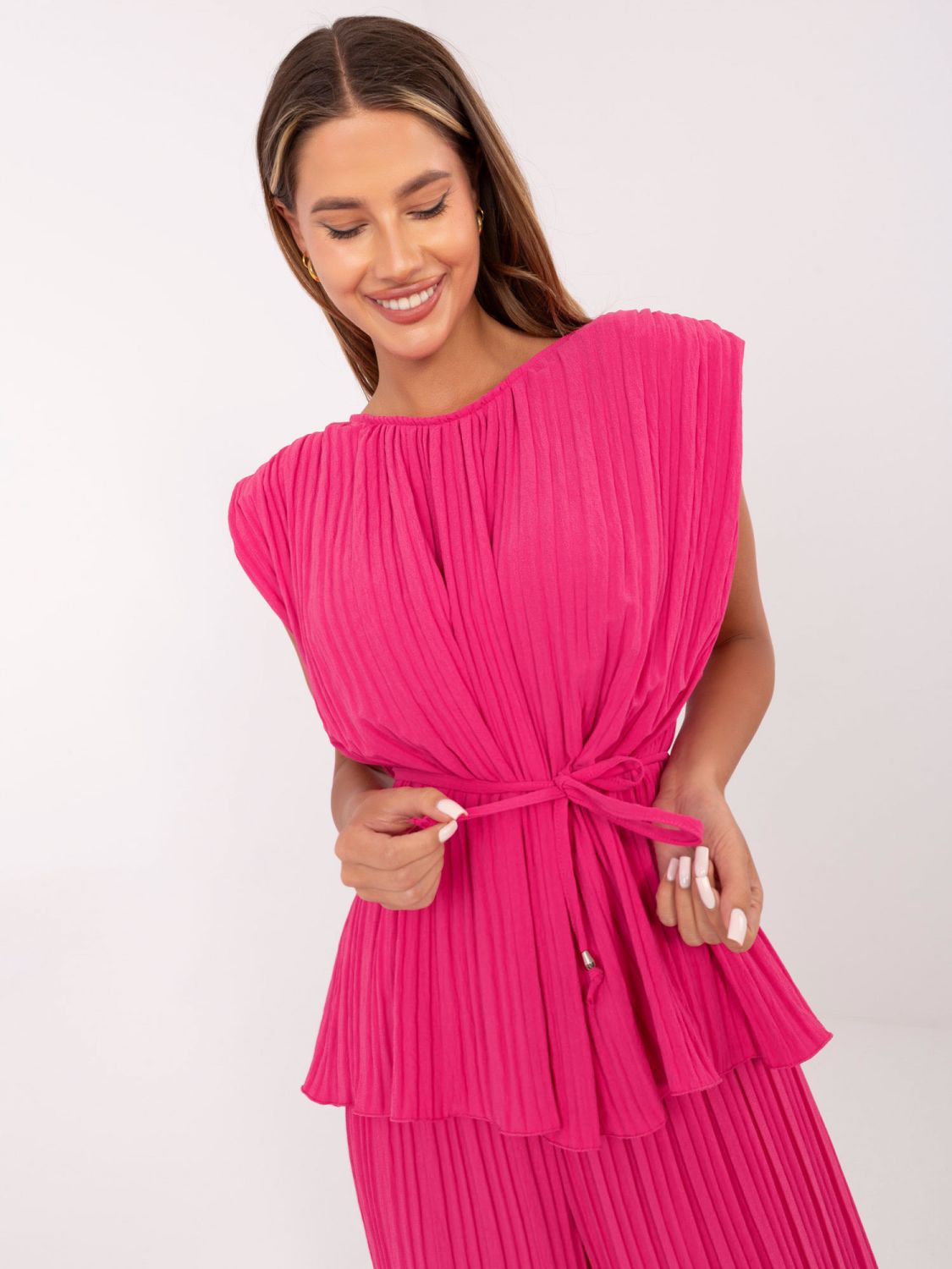 Completo elegante in rosa