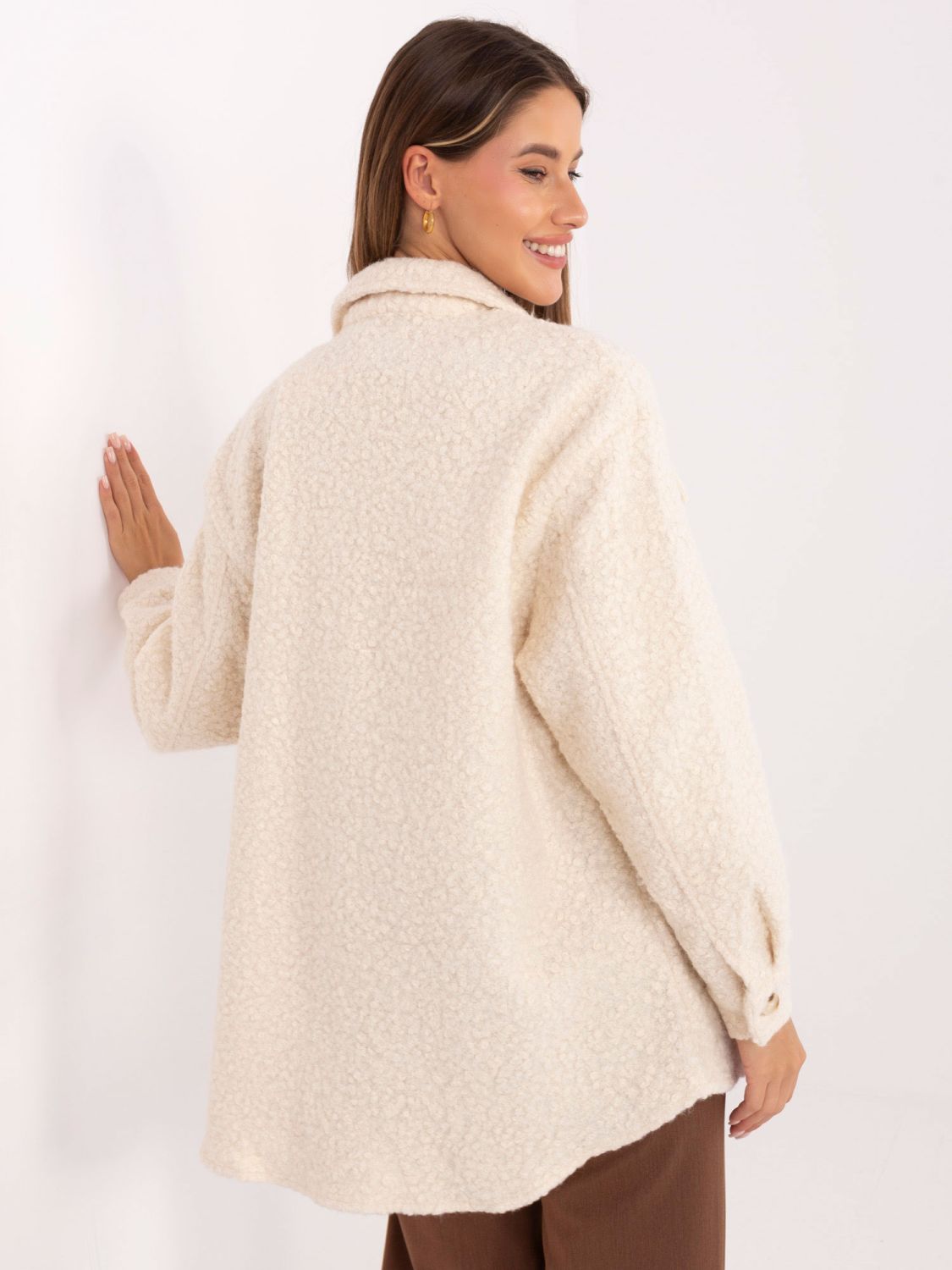Giacca camicia beige casual con tasche