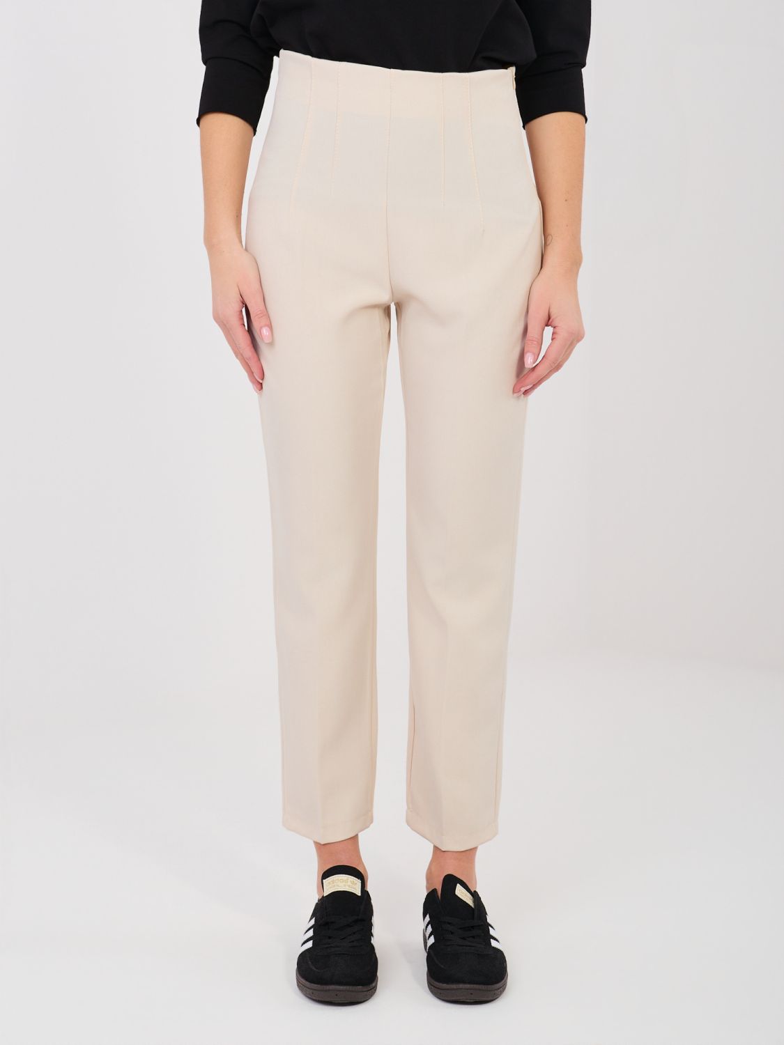 Eleganti pantaloni sigaretta beige
