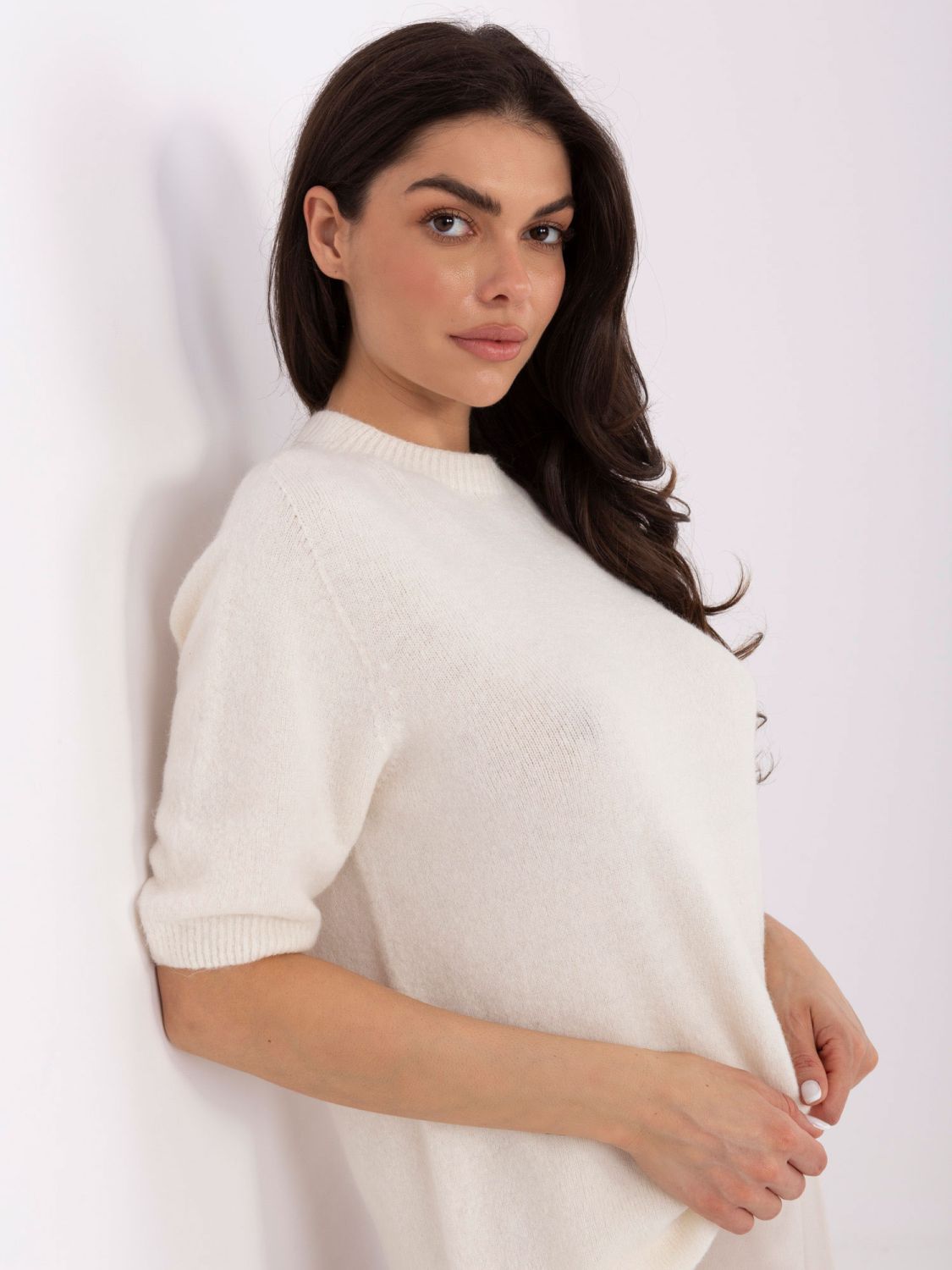 Maglione beige a maniche corte in baby alpaca