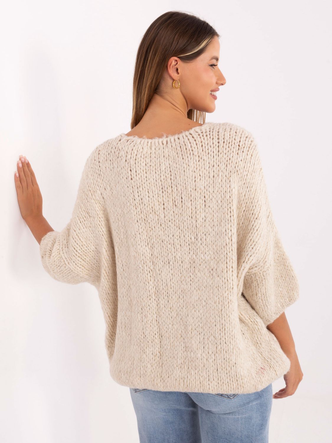 Pullover beige elegante con maniche 3/4