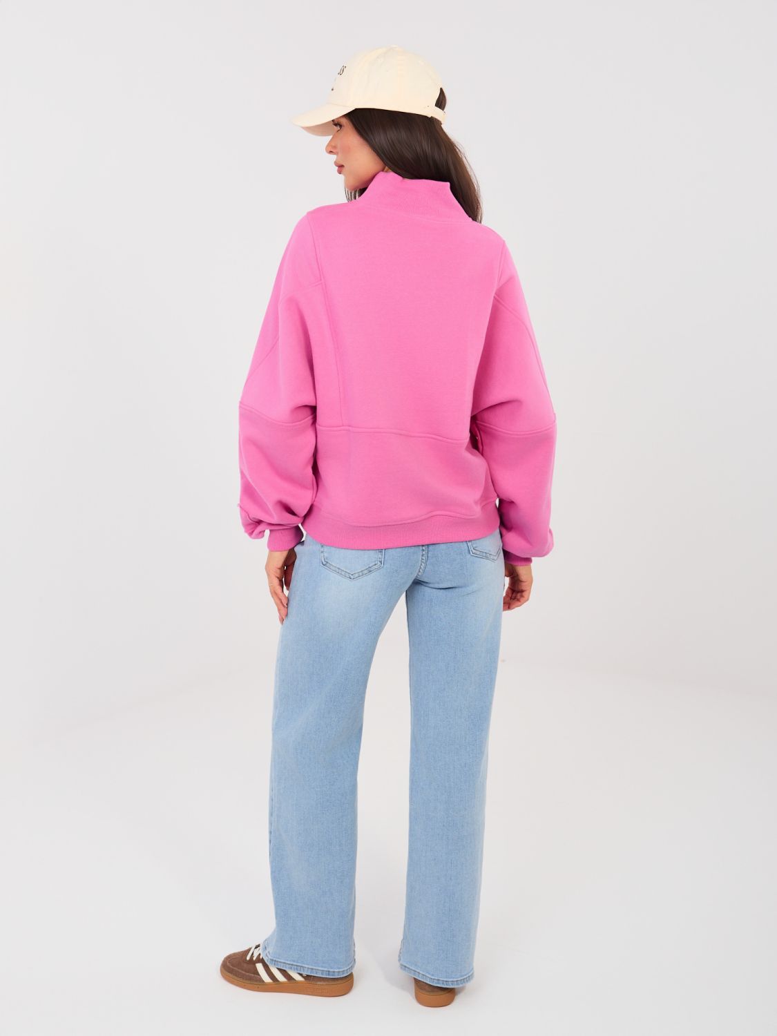 Ženske svijetloplave ravne traperice