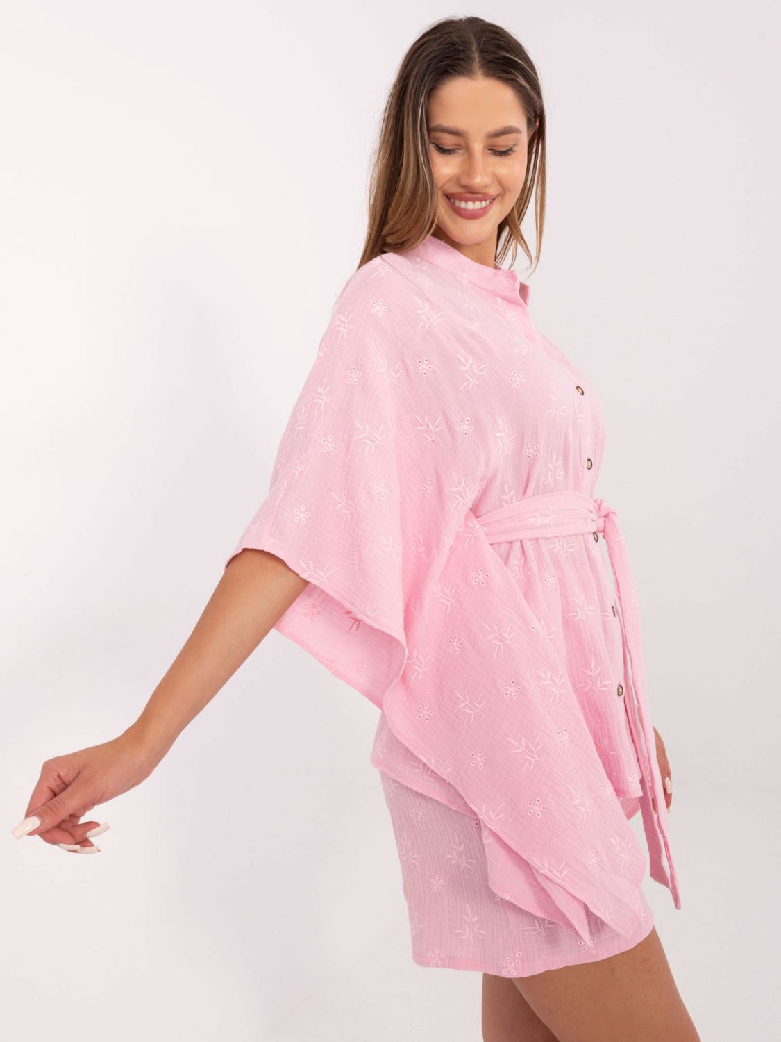 Completo elegante in rosa chiaro