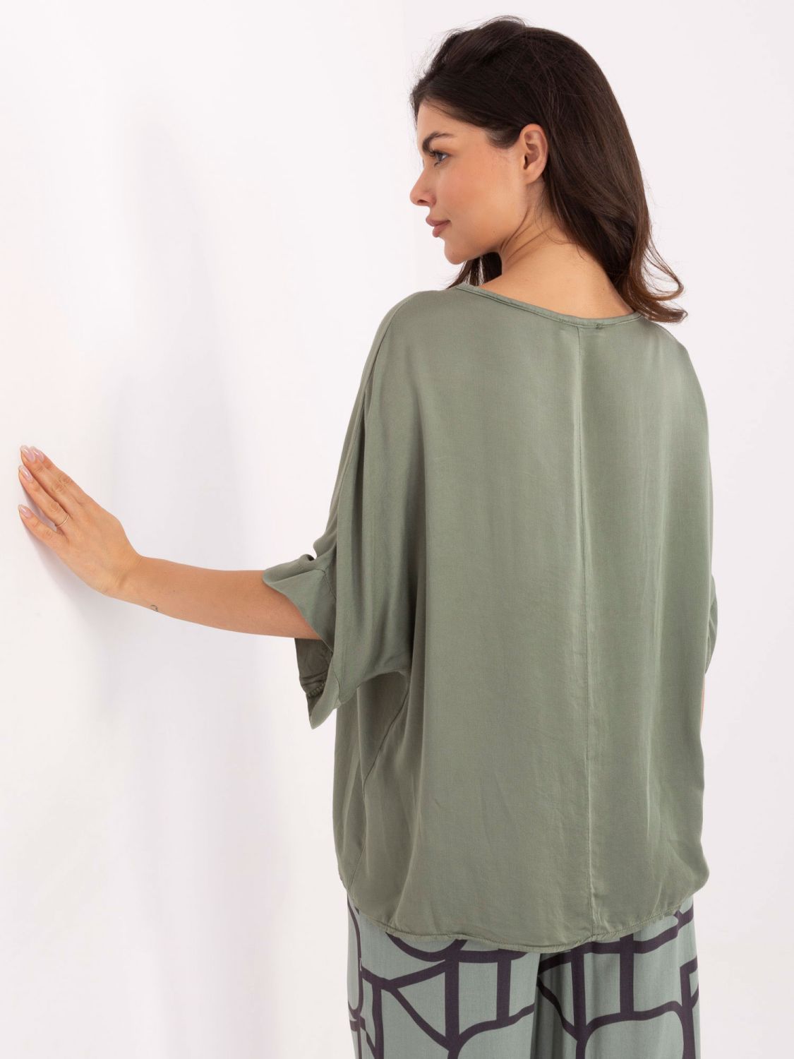 Stilizirana khaki bluza s 3/4 rukavima