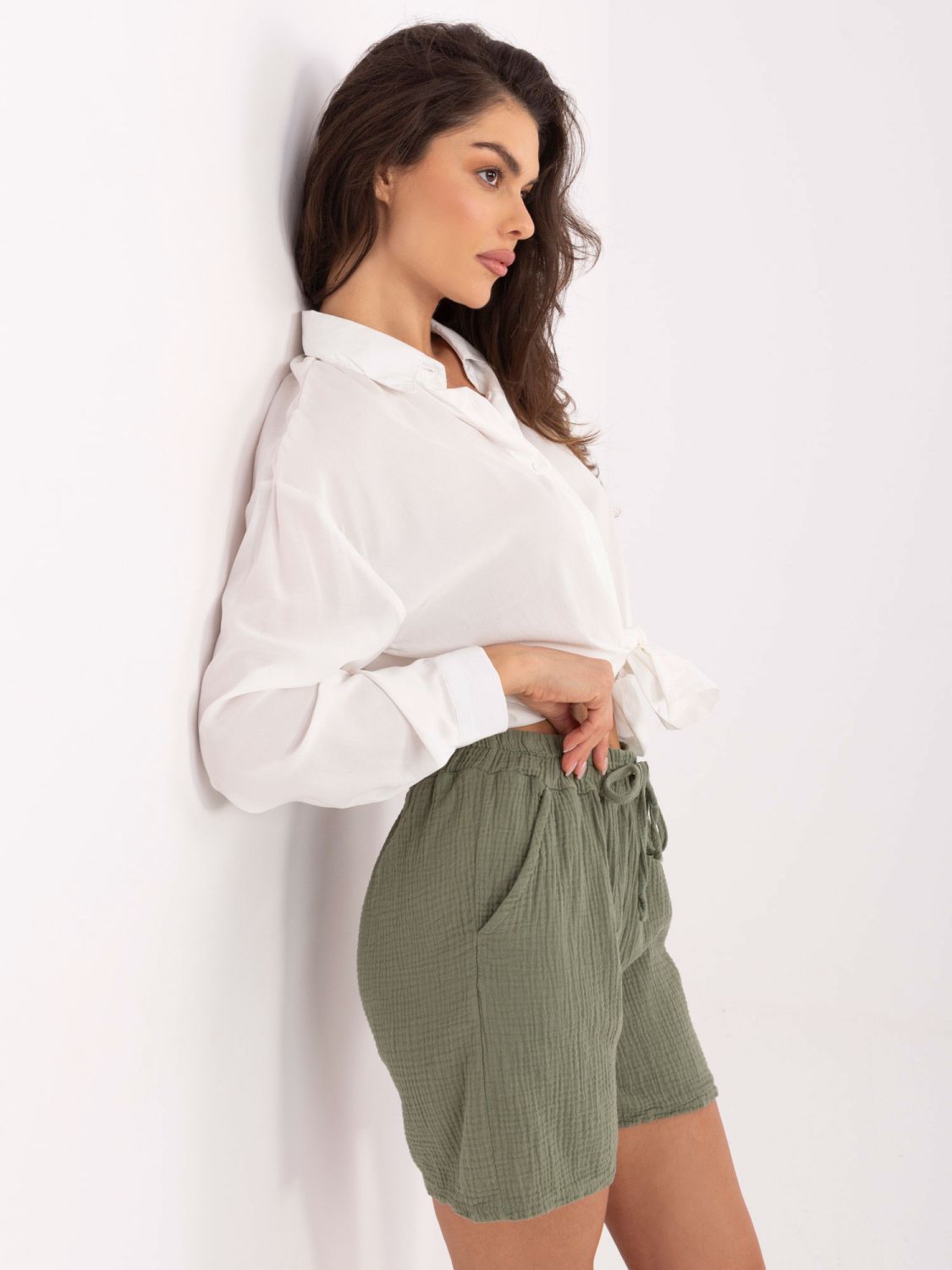 Shorts khaki a vita alta