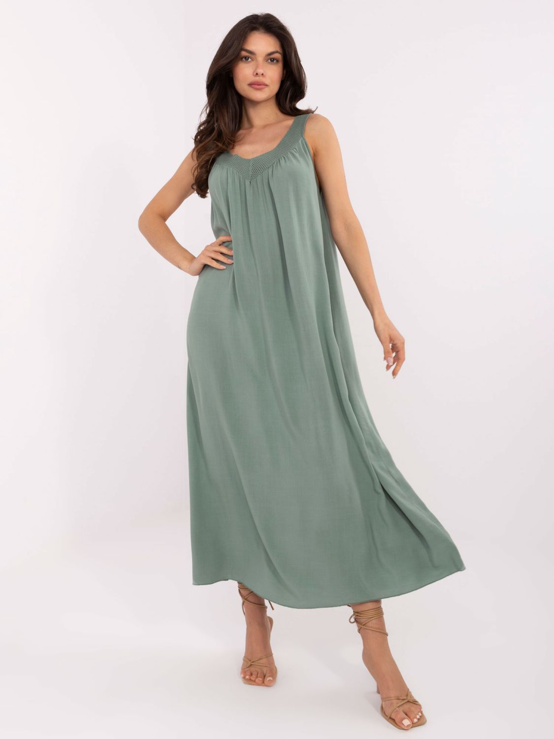 Abito estivo oversize in khaki