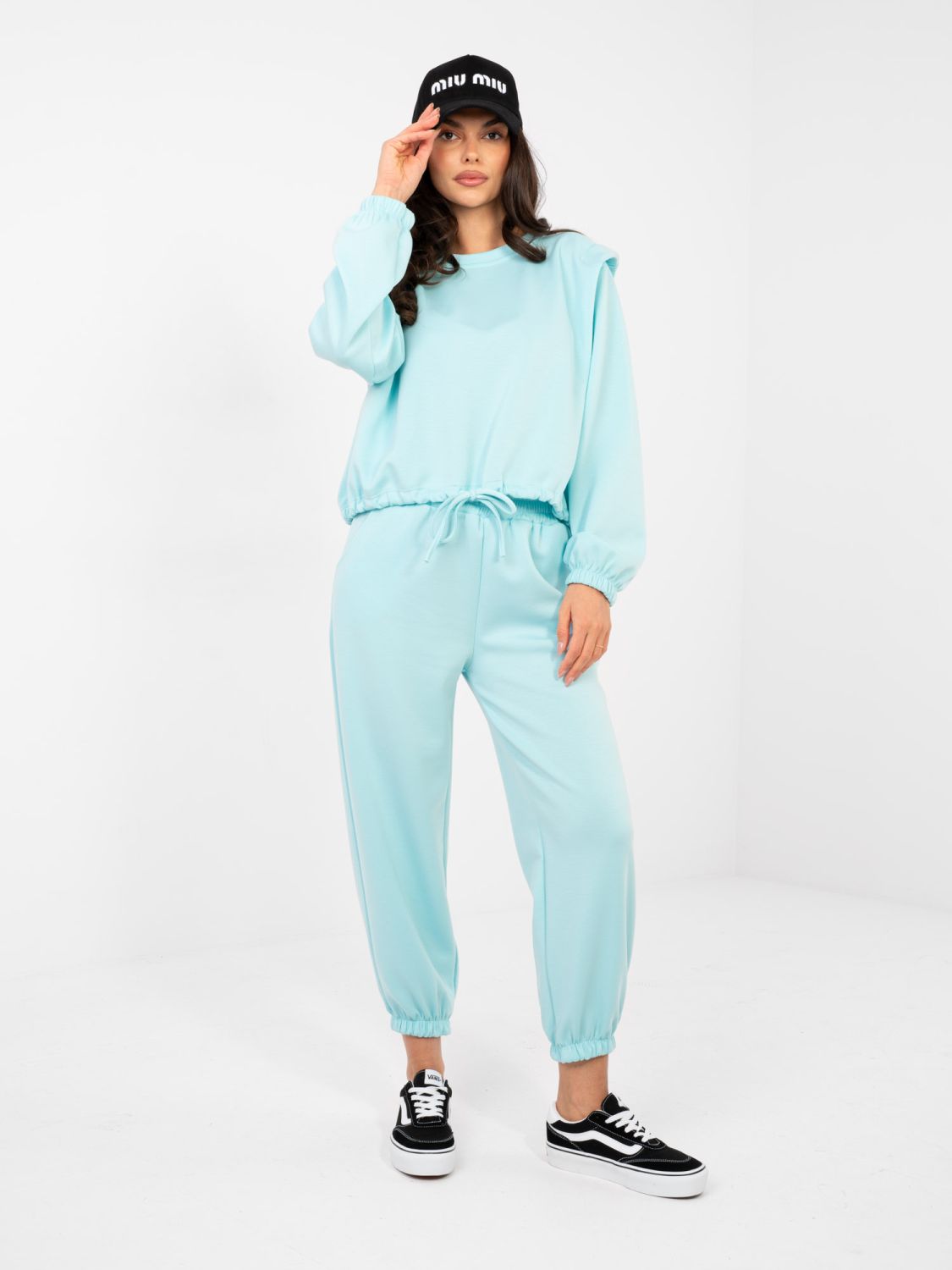 Completo donna menta con cintura e vita alta