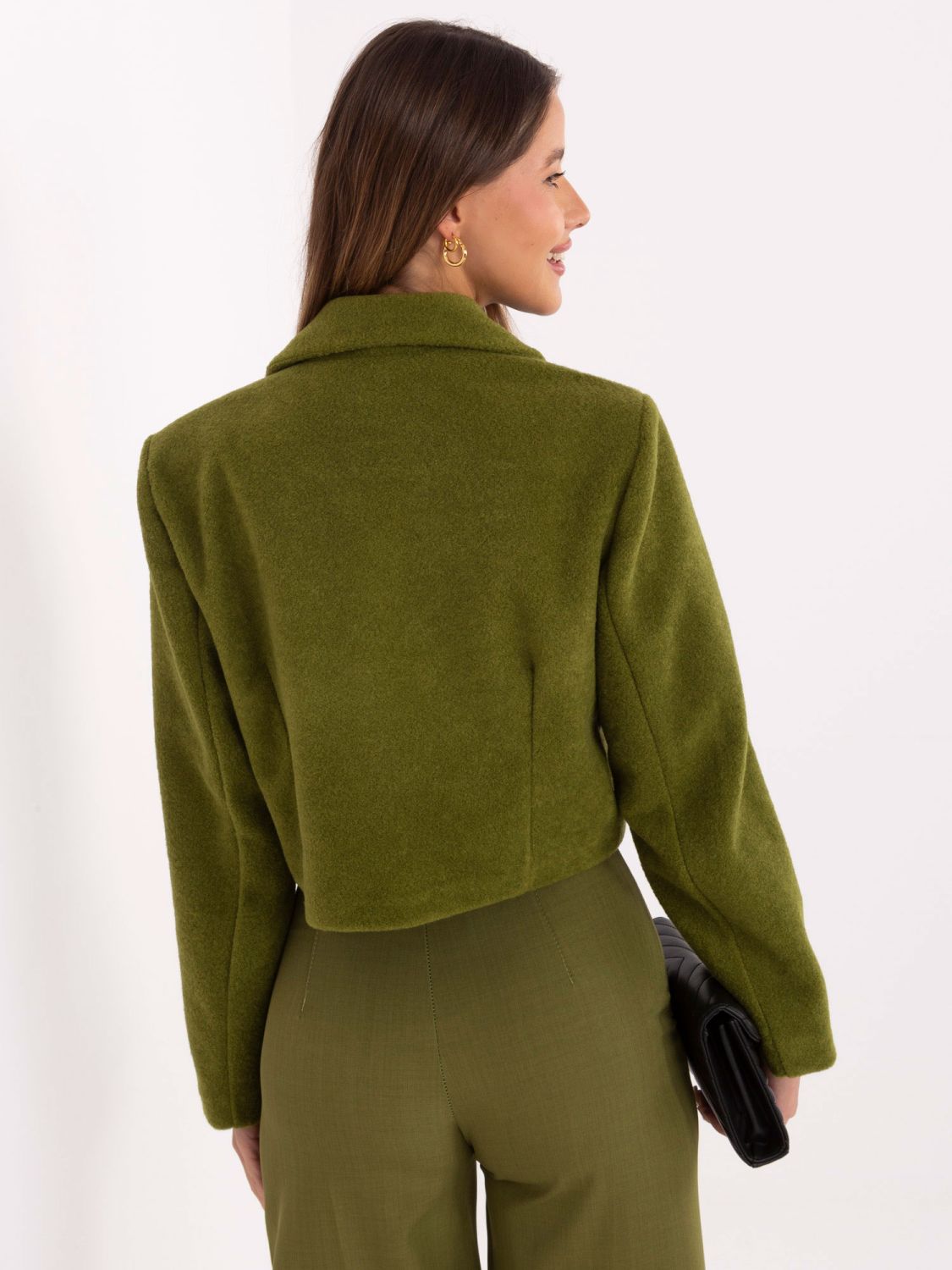 Cappotto corto elegante verde oliva