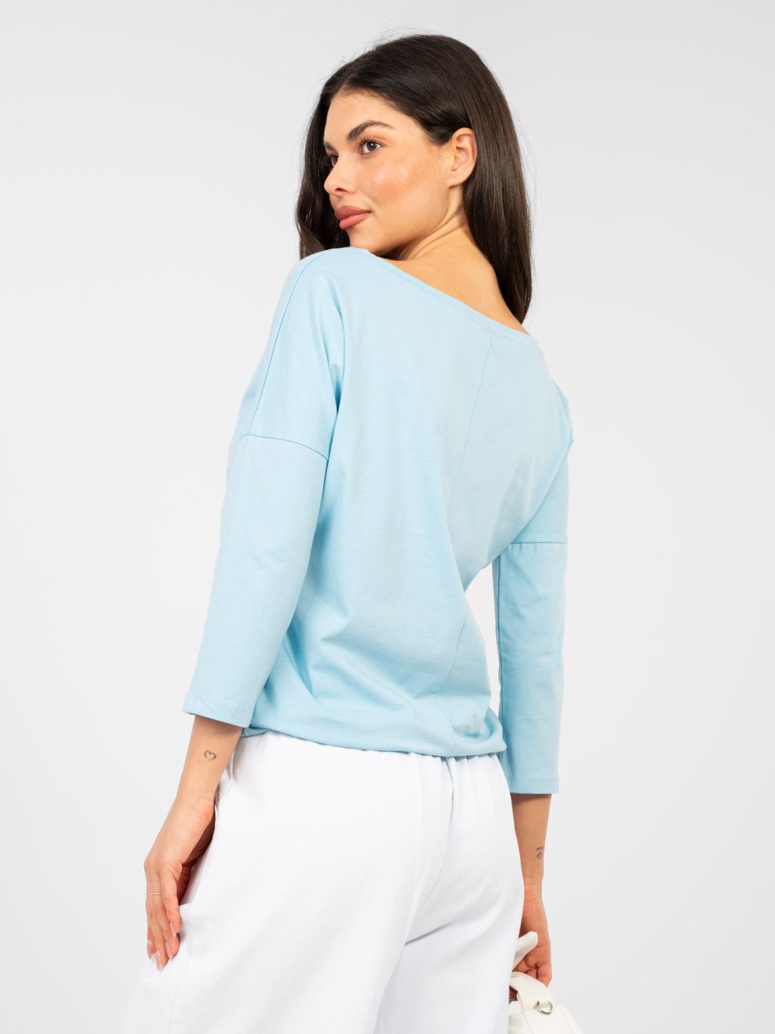 Blusa azzurro chiaro in cotone con maniche 3/4 e laccetto