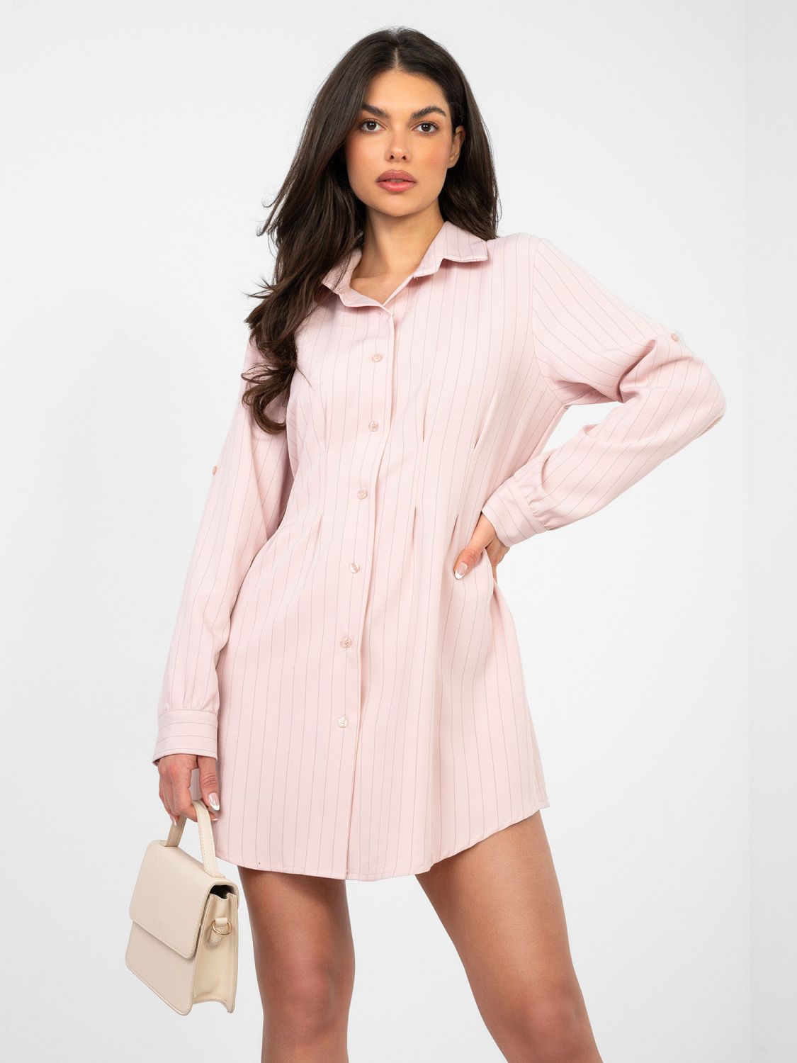 Abito camicia mini rosa a righe con bottoni