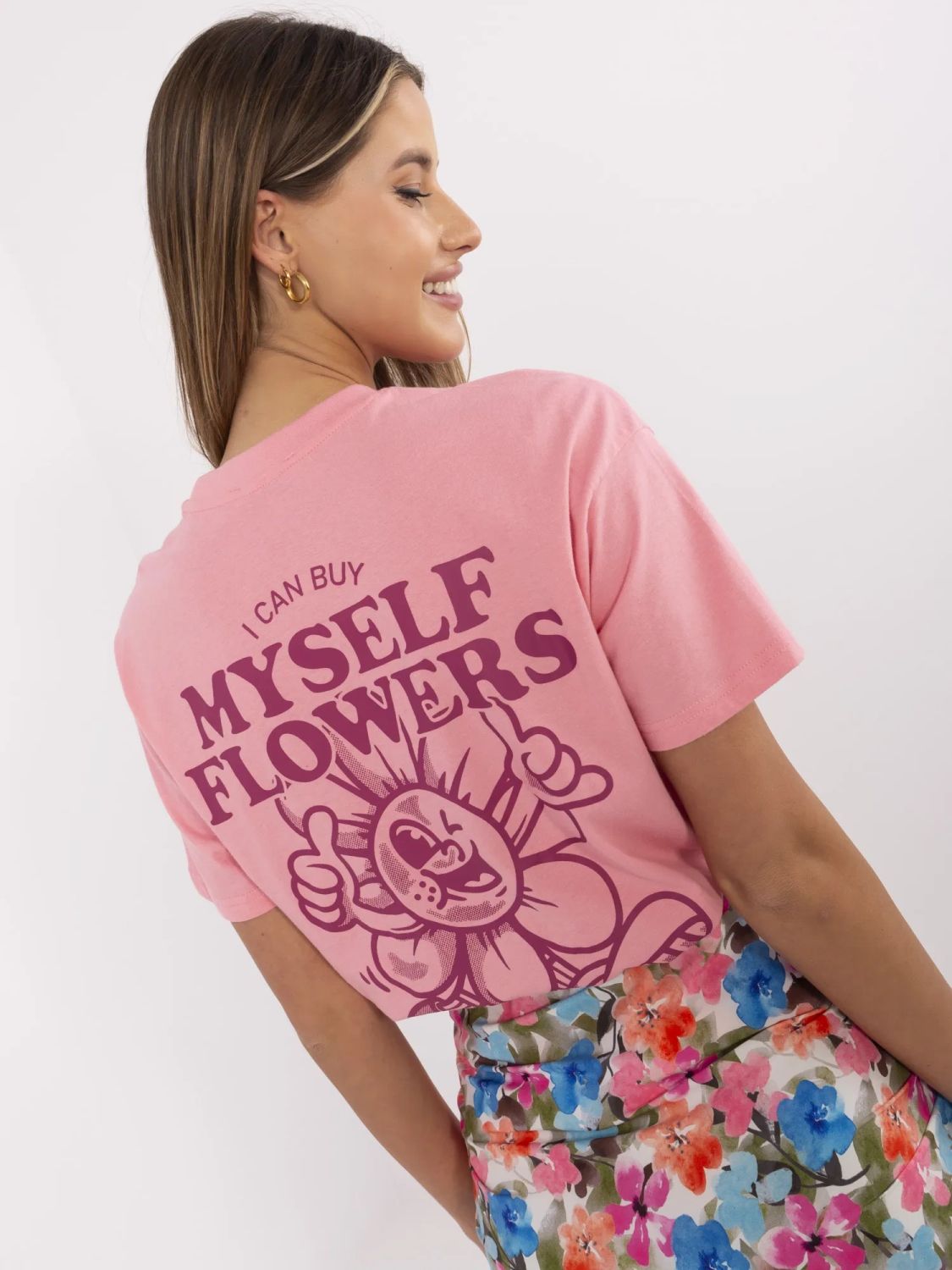 T-shirt rosa con stampa