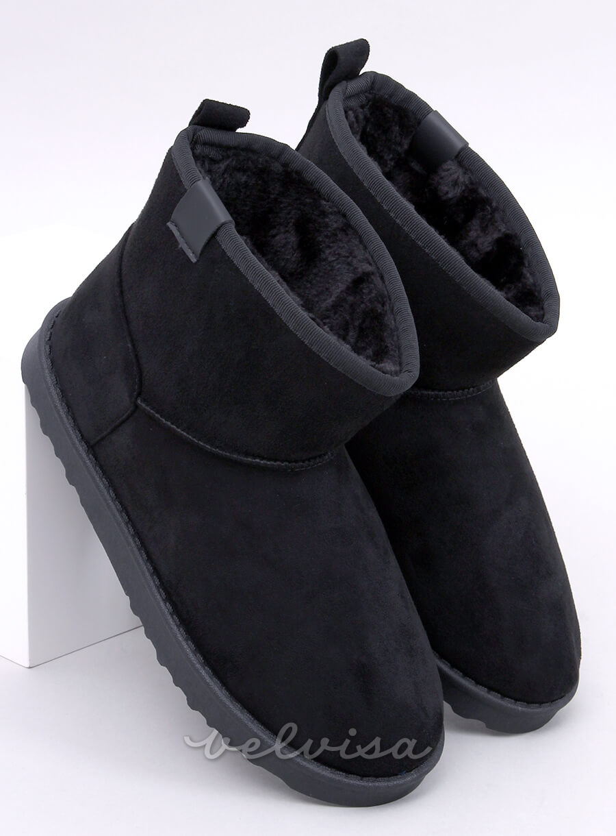 Crne podstavljene niske čizme za snijeg