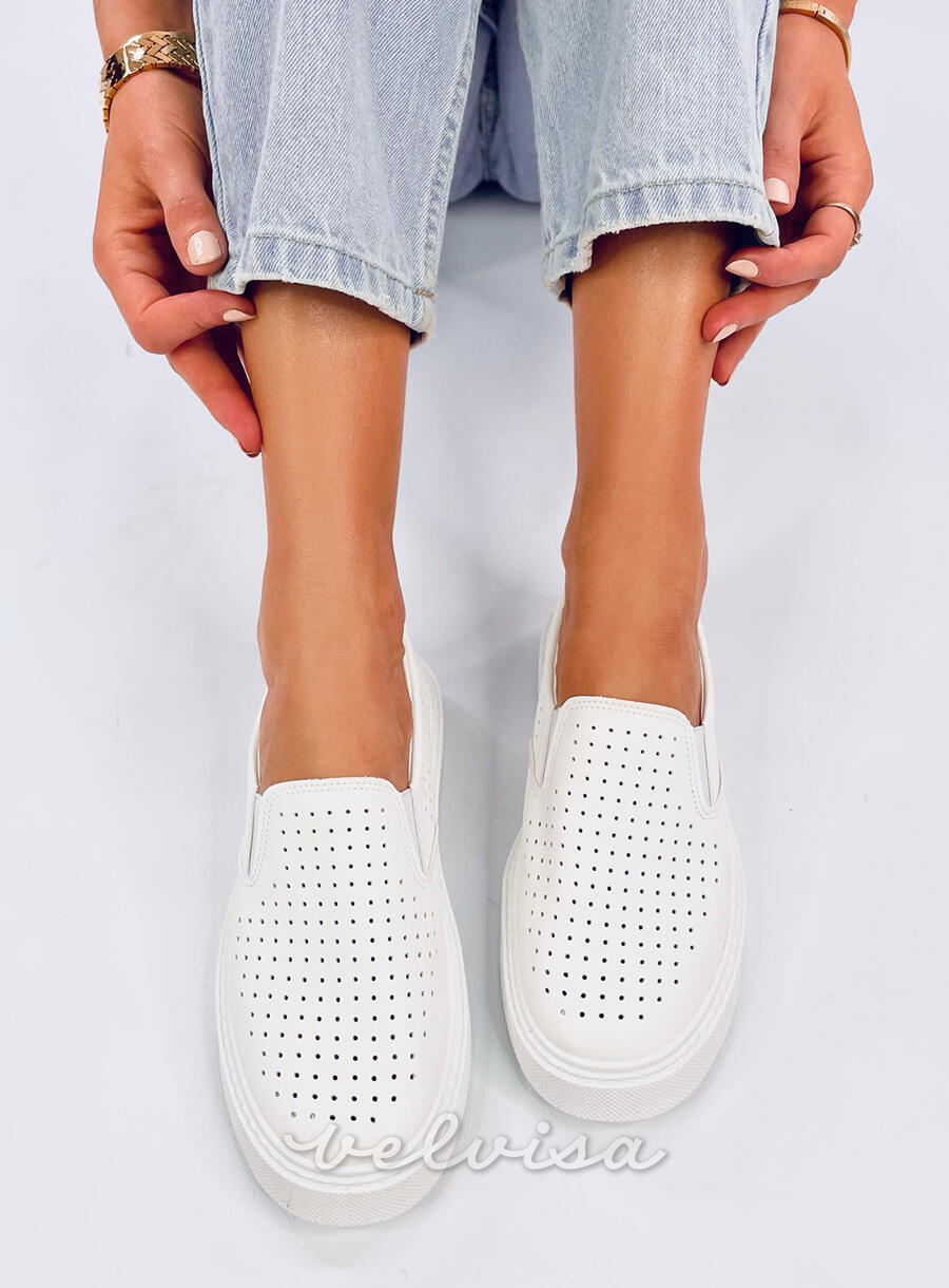 Sneakers slip-on traforate bianche