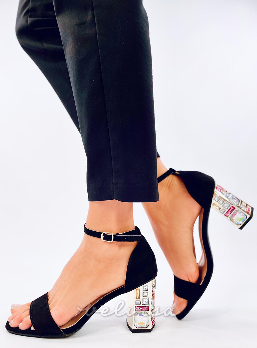 Sandali neri con tacco colorato