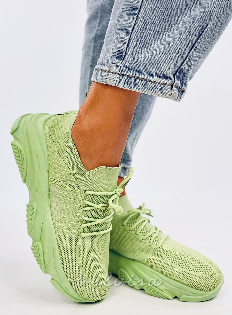 Sneakers verdi con tomaia elastica