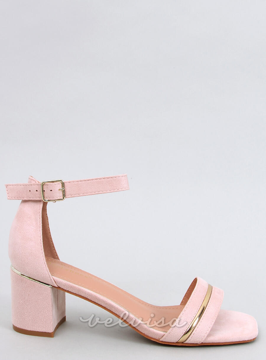 Sandali bassi eleganti rosa chiaro
