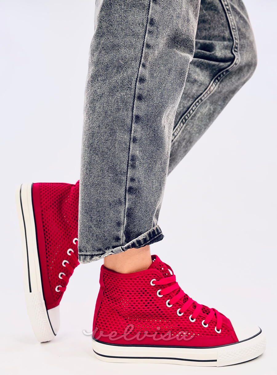 Sneakers rosse alte traforate