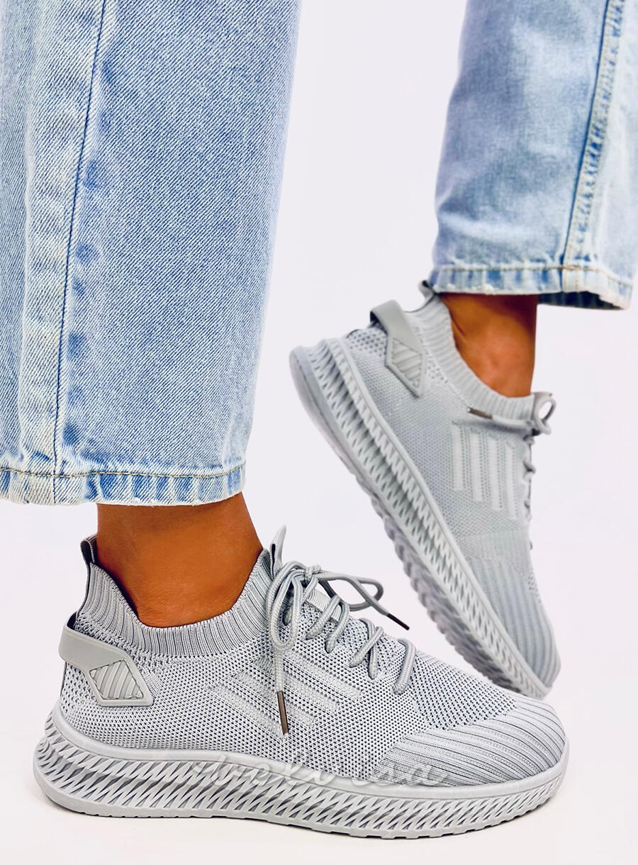 Sneakers sportive da donna in tessuto grigie