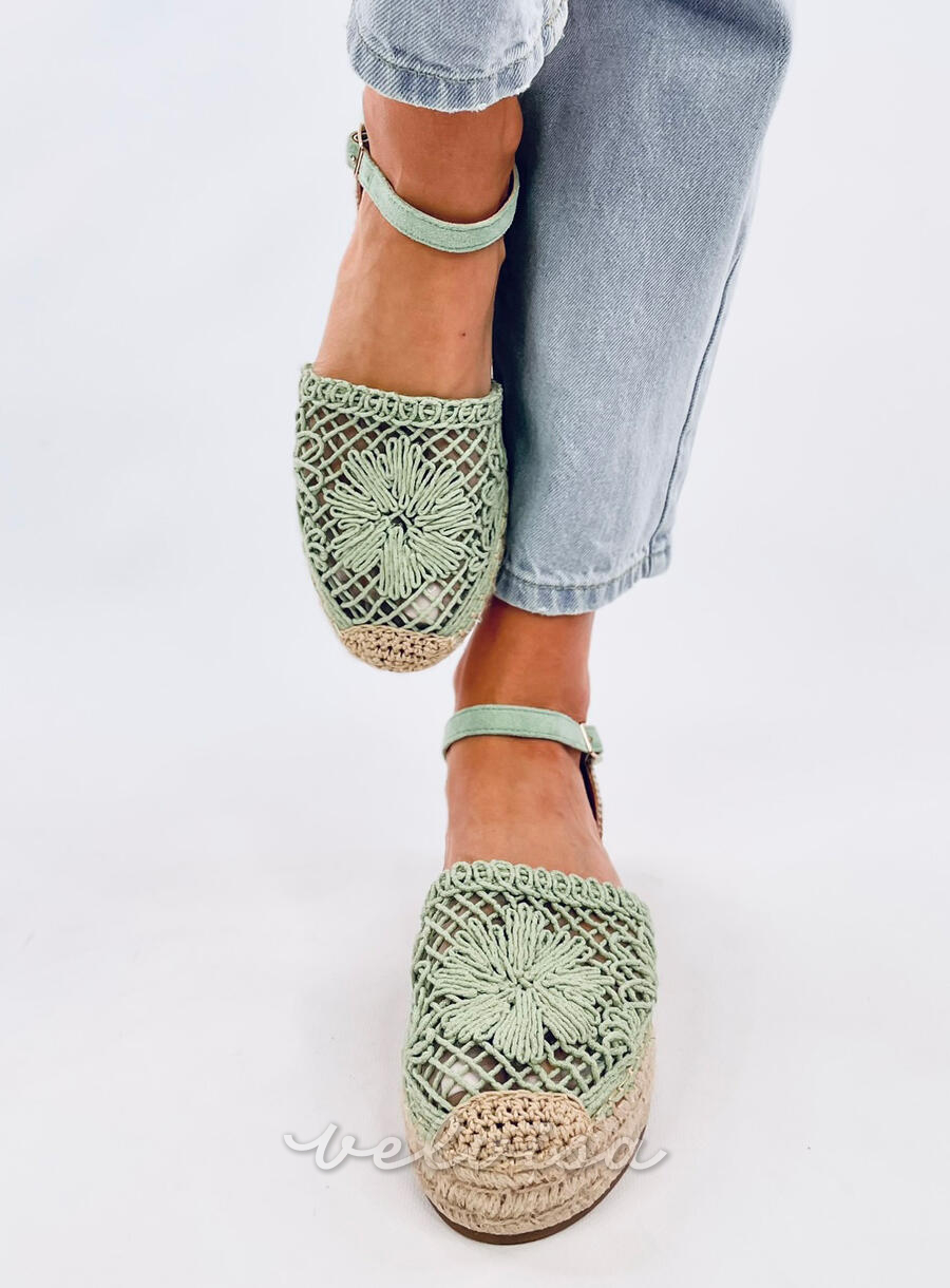 Espadrillas verde chiaro con tomaia in pizzo