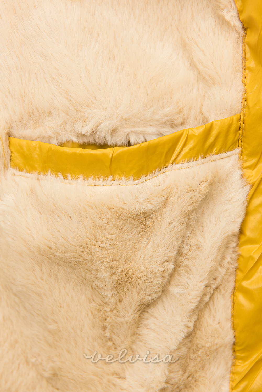 Giacca invernale gialla lucida con cintura