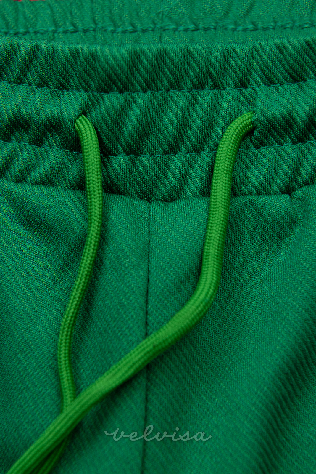 Pantaloni sportivi verdi con tasche