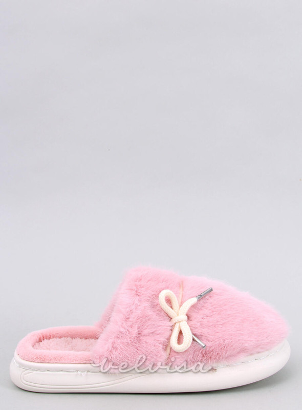 Pantofole in pelliccia rosa